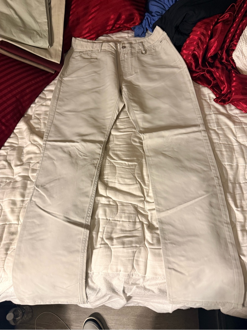 1017 ALYX 9SM Cream Wide-Leg Cotton Chinos Nylon